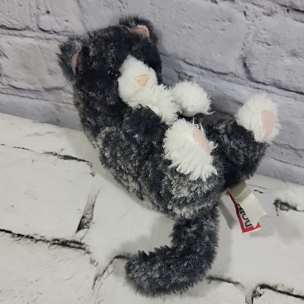 Douglas Plush Gray Striped Tabby Lil Handful Kitten Cat Lifelike Stuffed Animal